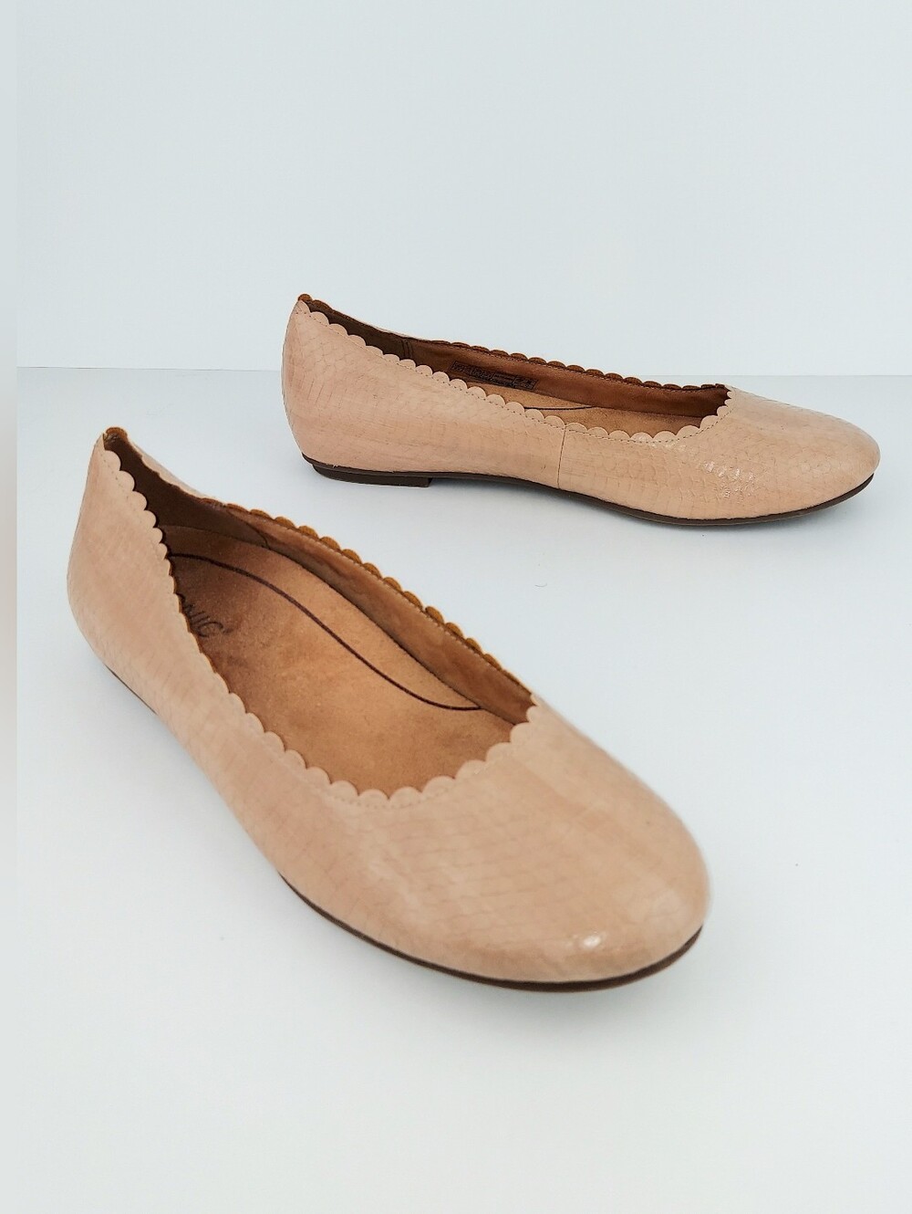 Vionic Julieta Snake Scalloped Ballet Flats 9.5 - Picture 13 of 13